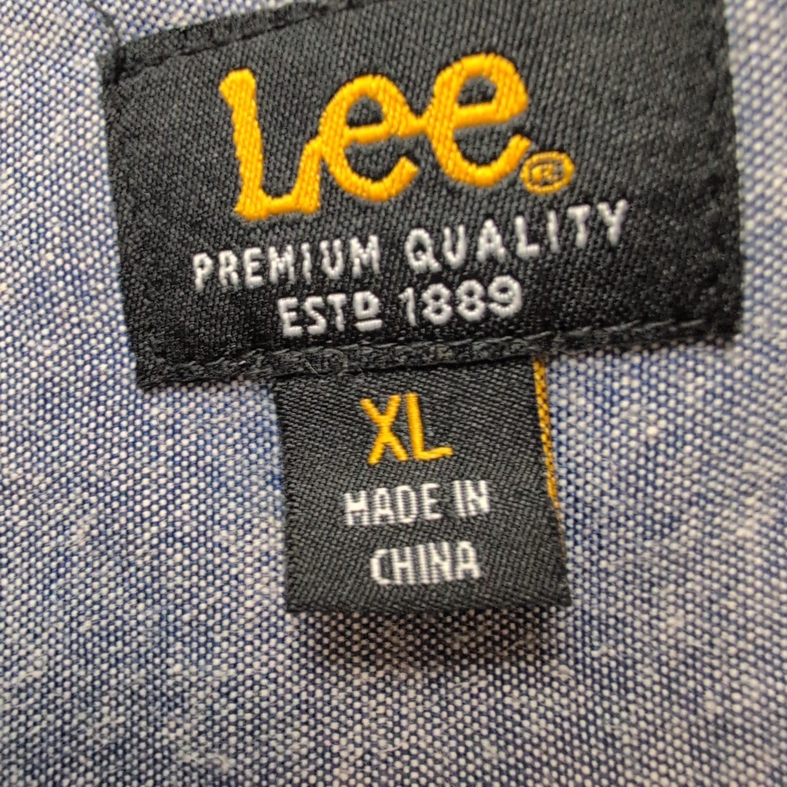 Chemise Lee Manches Courtes Bleue et Noire à Carreaux à Poche Taille XL