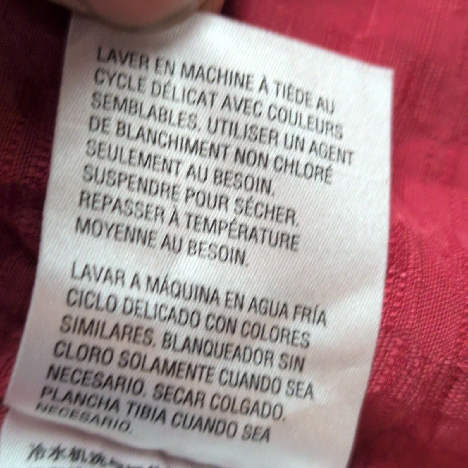 Chemise Tasso Elba Taille L Rouge Soie Rayonne Gaufrée Manches Courtes