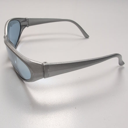 KAKIKO Lunettes de Soleil Ovales Gris Brillant Y2K Verres Légèrement Teintés
