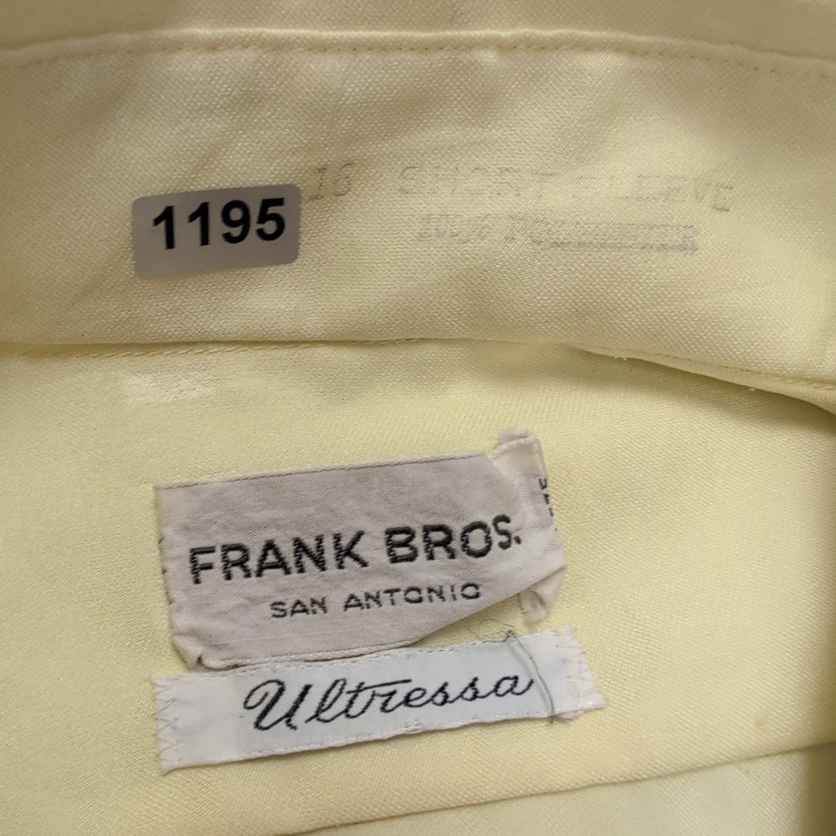 Chemise vintage Frank Bros L jaune pâle col pointe années 70 rare manches courte