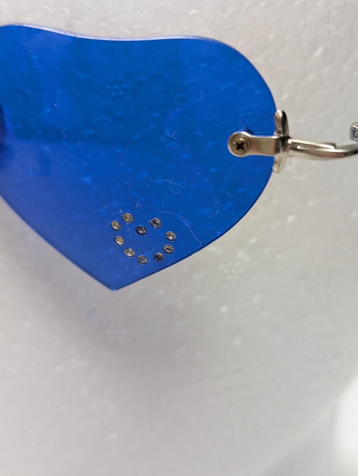 Lunettes de soleil Cœur Verres Bleus Strass Monture Métal Y2K