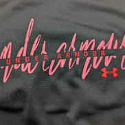 T-shirt de Sport Under Armour HeatGear Noir Logo Rose Femme Taille M