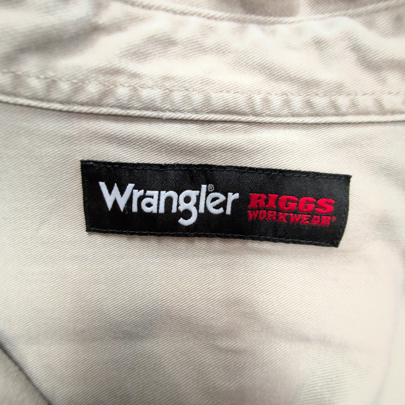 Chemise Wrangler RIGGS beige crème taille XL uni manches longues
