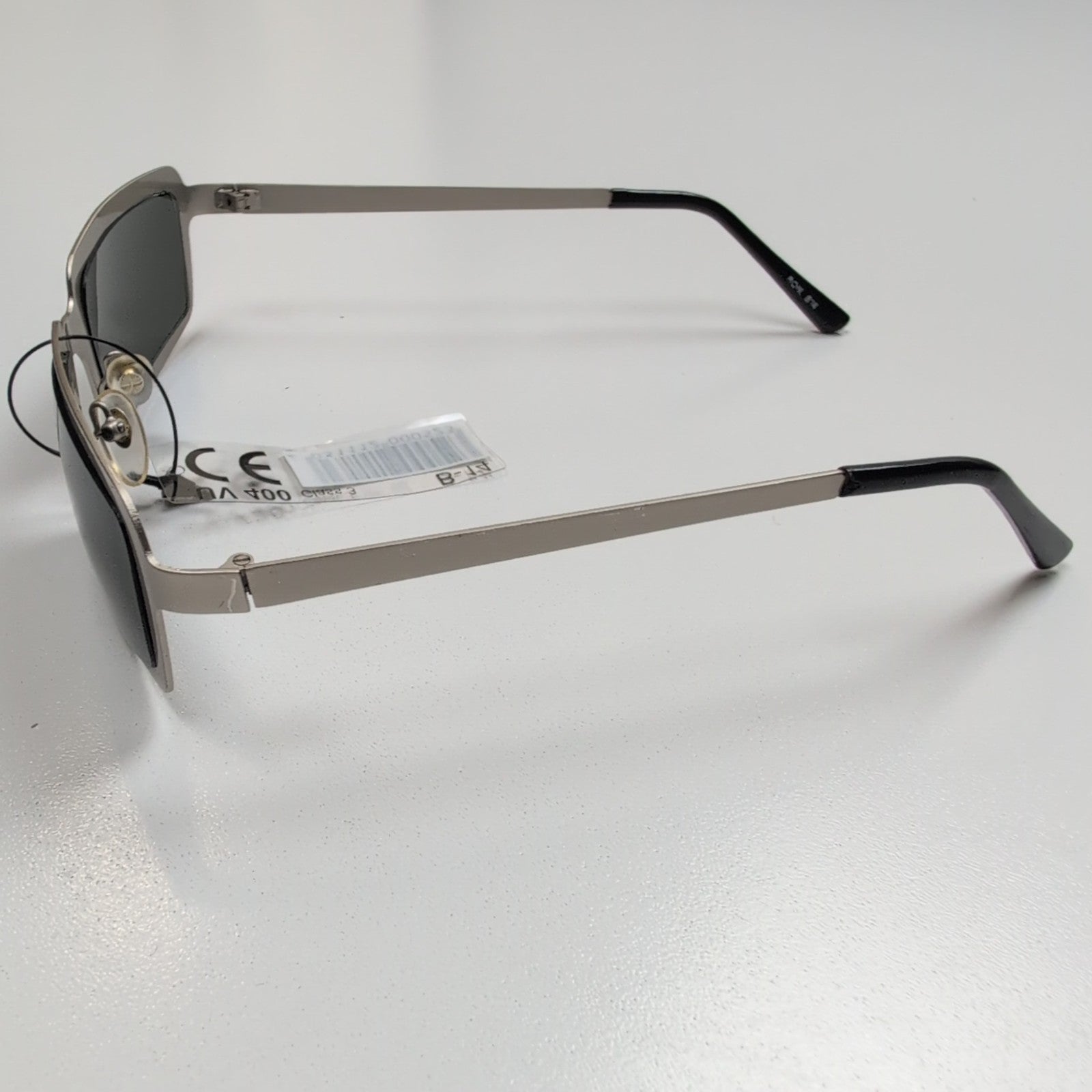 Lunettes de soleil Y2K Branche semi large Rectangulaire Métal Gris Brillant