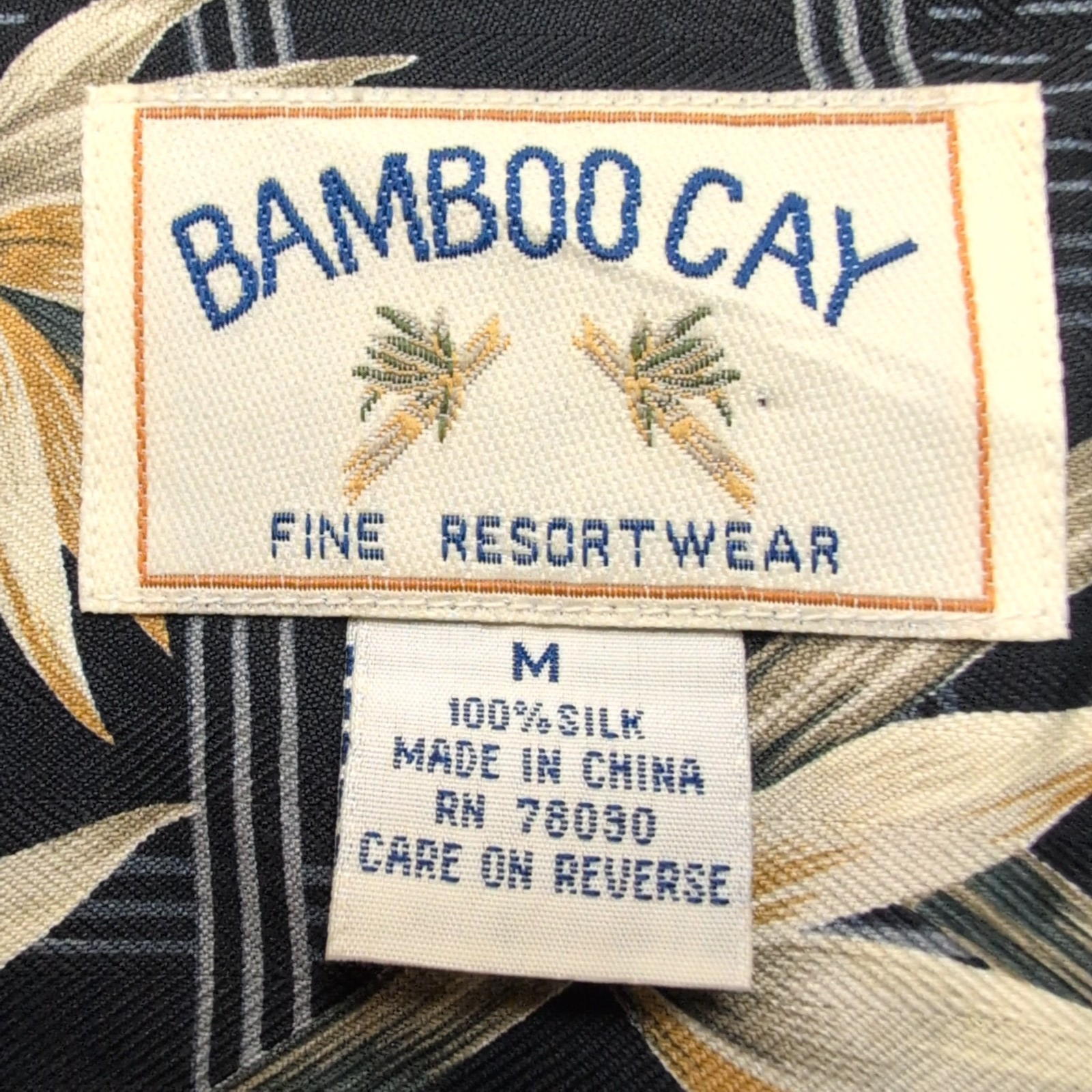 Chemise hawaïenne Bamboo Cay M noire carreaux bambou 100% soie manches courtes
