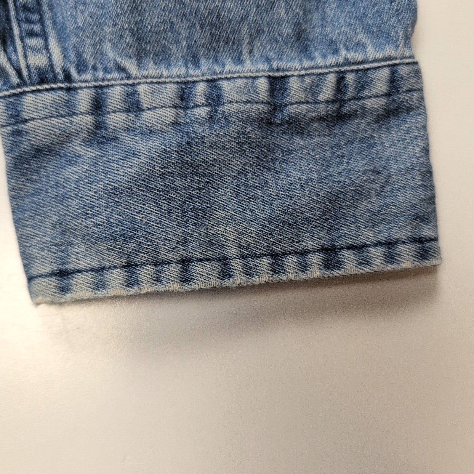 Chemise TOMMY HILFIGER Tommy Jeans en Jean avec Poche Manches Longues - Taille L