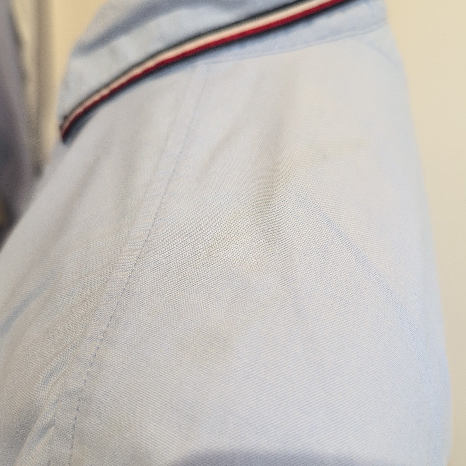 Chemise Tommy Hilfiger Bleu Clair Manches Courtes 1 Poche Taille XL