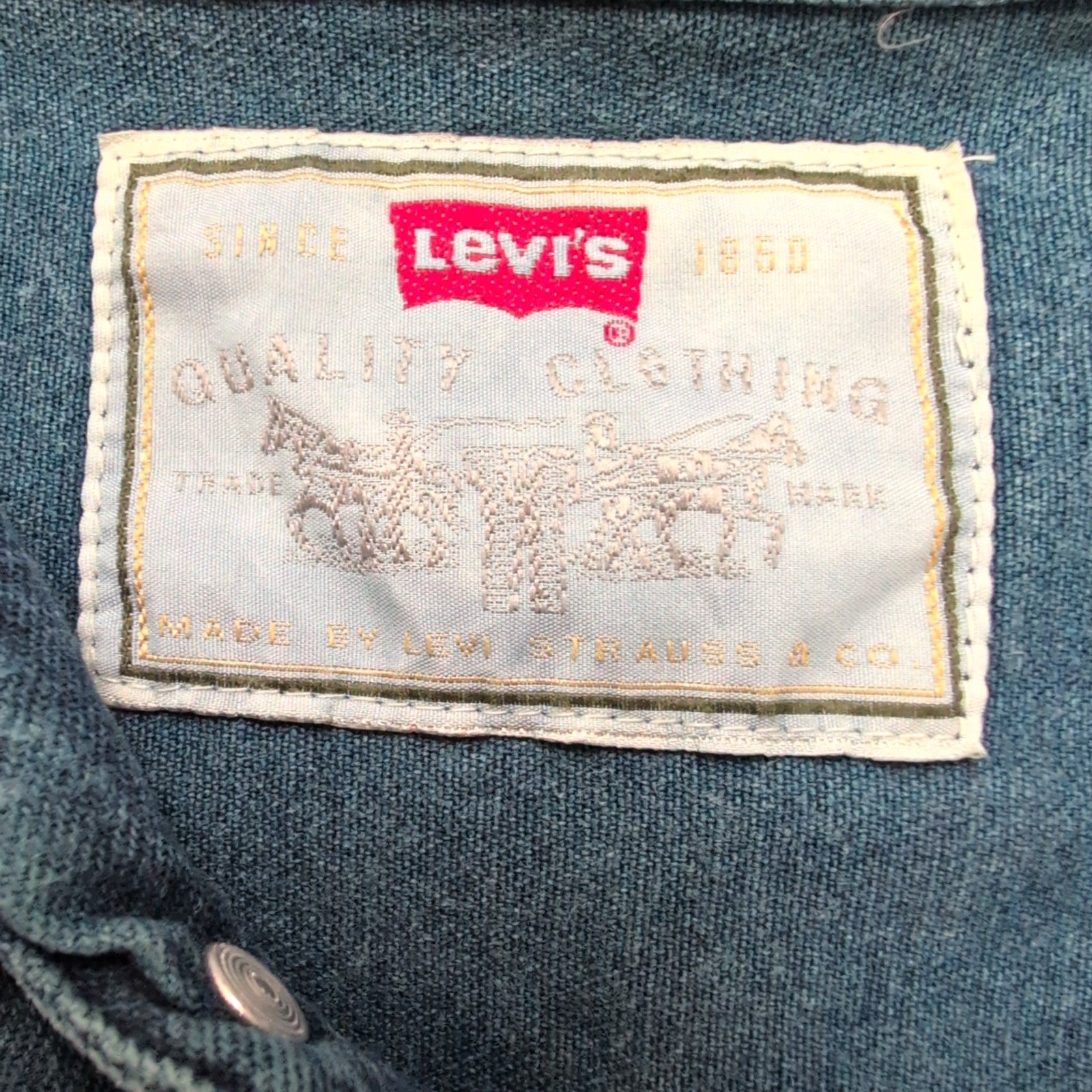 Chemise Levi's Vintage Denim Bleu Foncé 2 poches Red Tab Taille L (Coupe XXL)