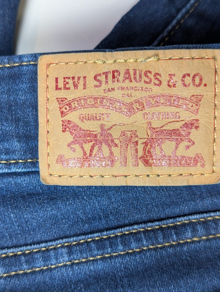 Jean Levi's 711 Femme Bleu Foncé Skinny Ultra Stretch W26 L28 Intemporel